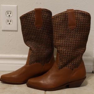 Cowboy/cowgirl Boots